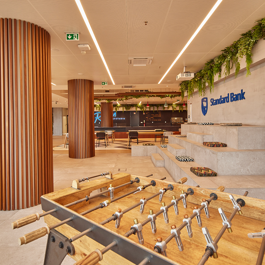 TGV Interiores - Corporate project in Luanda - Standard Bank