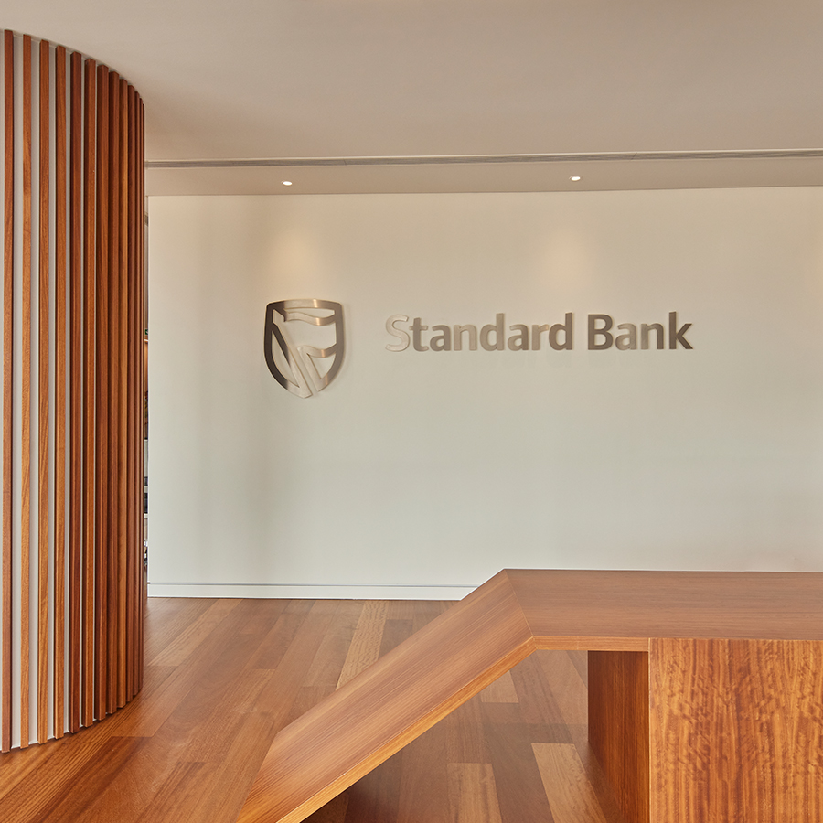 TGV Interiores - Corporate project in Luanda - Standard Bank